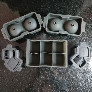 Silicone Bar Ice Cube Tray Bundle.